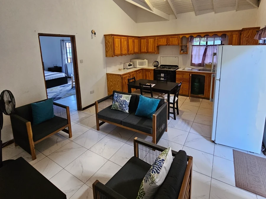 2 bedroom Unit (Rm 4) - Image 2